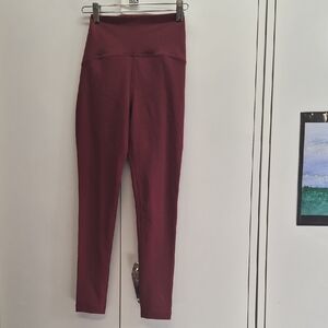 Beyond Yoga Deep Berry Active Top